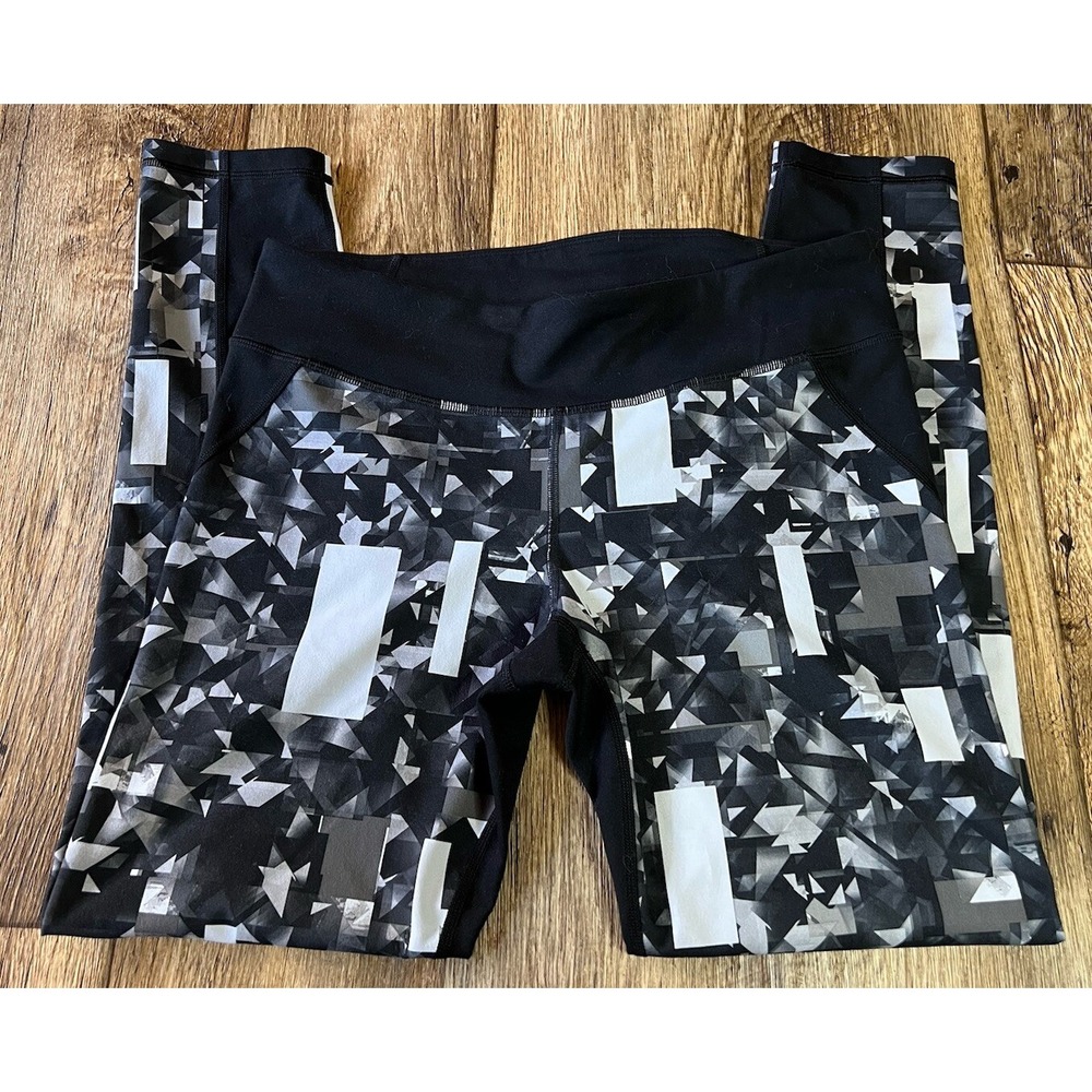 Under Armour Large Leggings Fitted Black Gray White Geometric Ankle Length